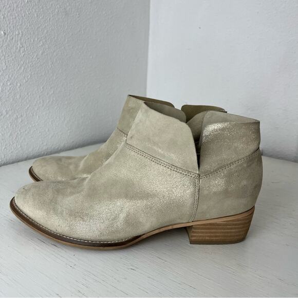Seychelles metallic sheen Snare suede ankle bootie size 8.5 - Picture 1 of 10